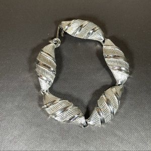 Coro Silver Textured Silver Tone Repair Bracelet